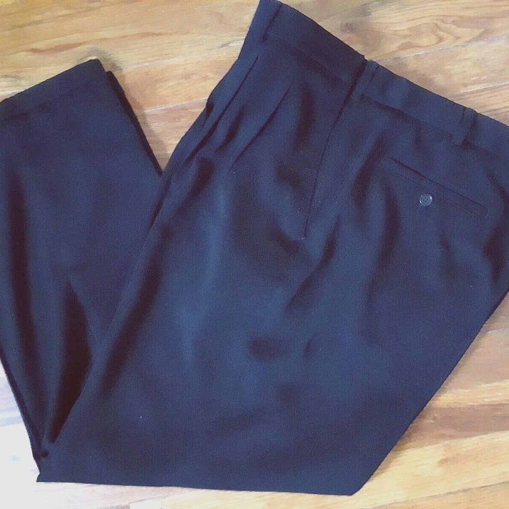 Concepts by Claiborne 40 x 30 Black Pleated Slacks